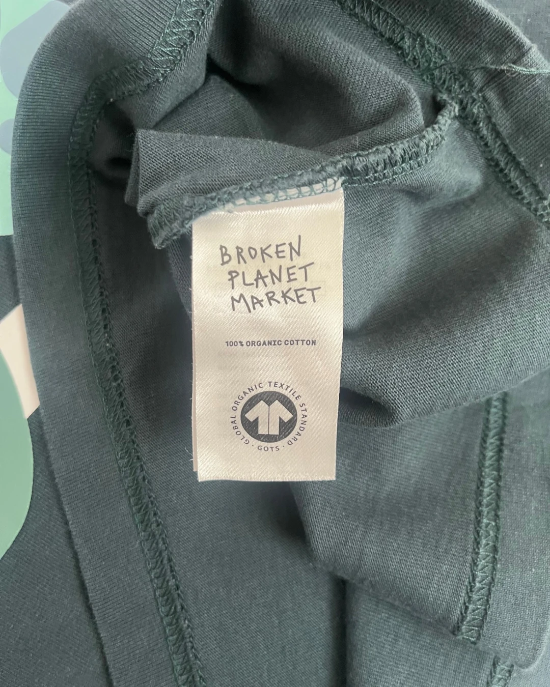 Broken Planet When Reality Goes Mad T-Shirt dark green – L