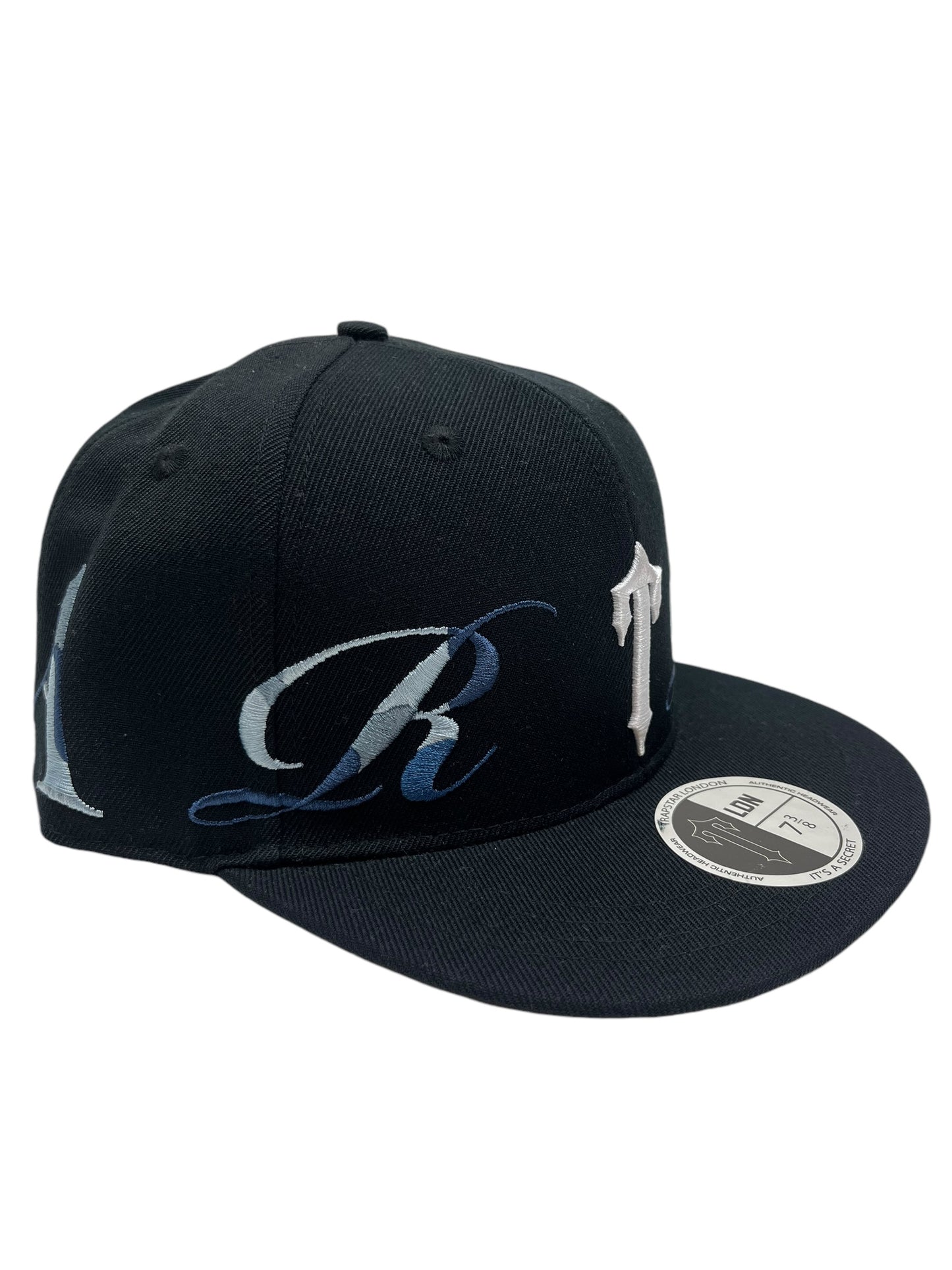 Trapstar Fitted Script Irongate Black - (NEW) 7 3/8