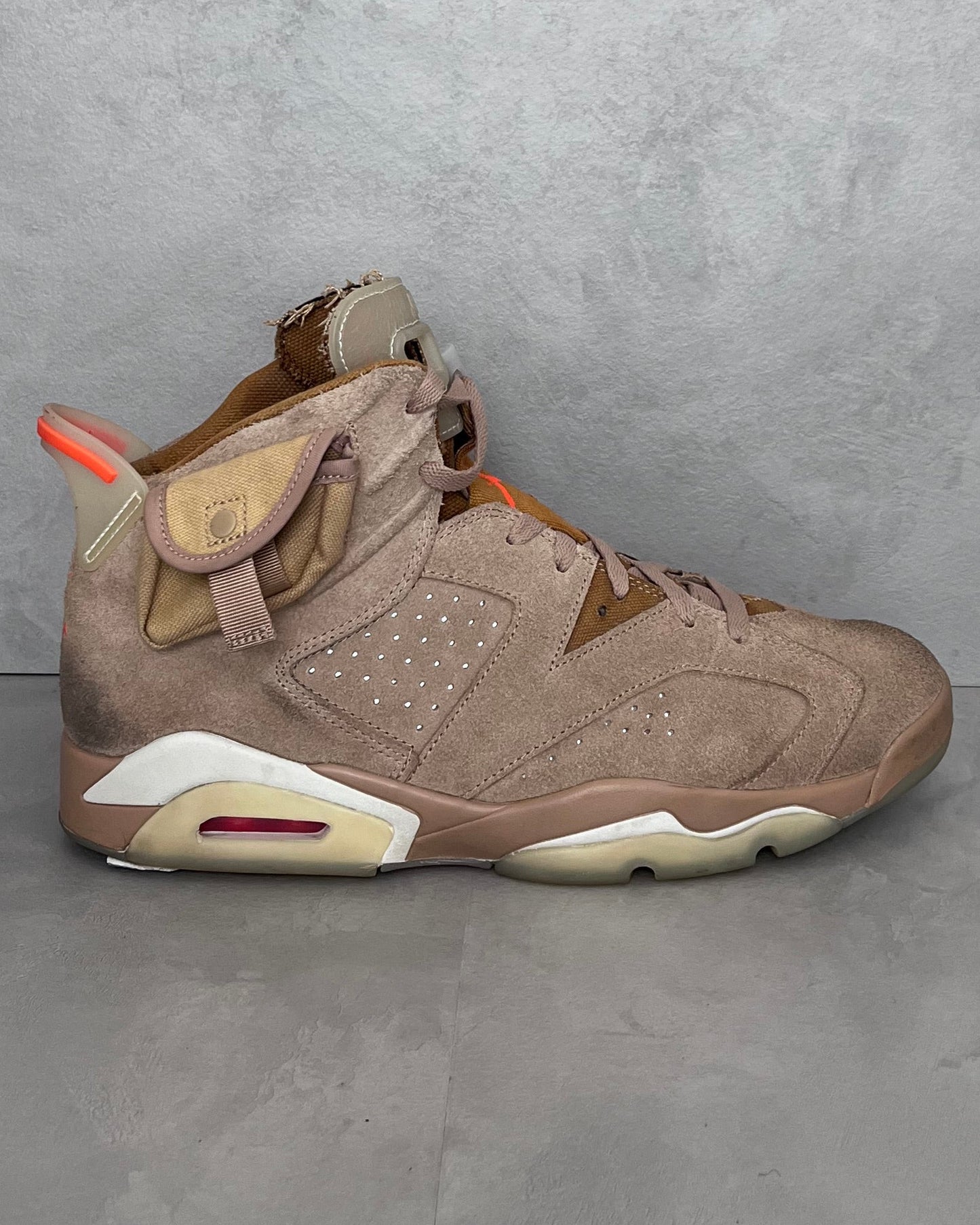 Jordan 6 Travis British khaki - UK10