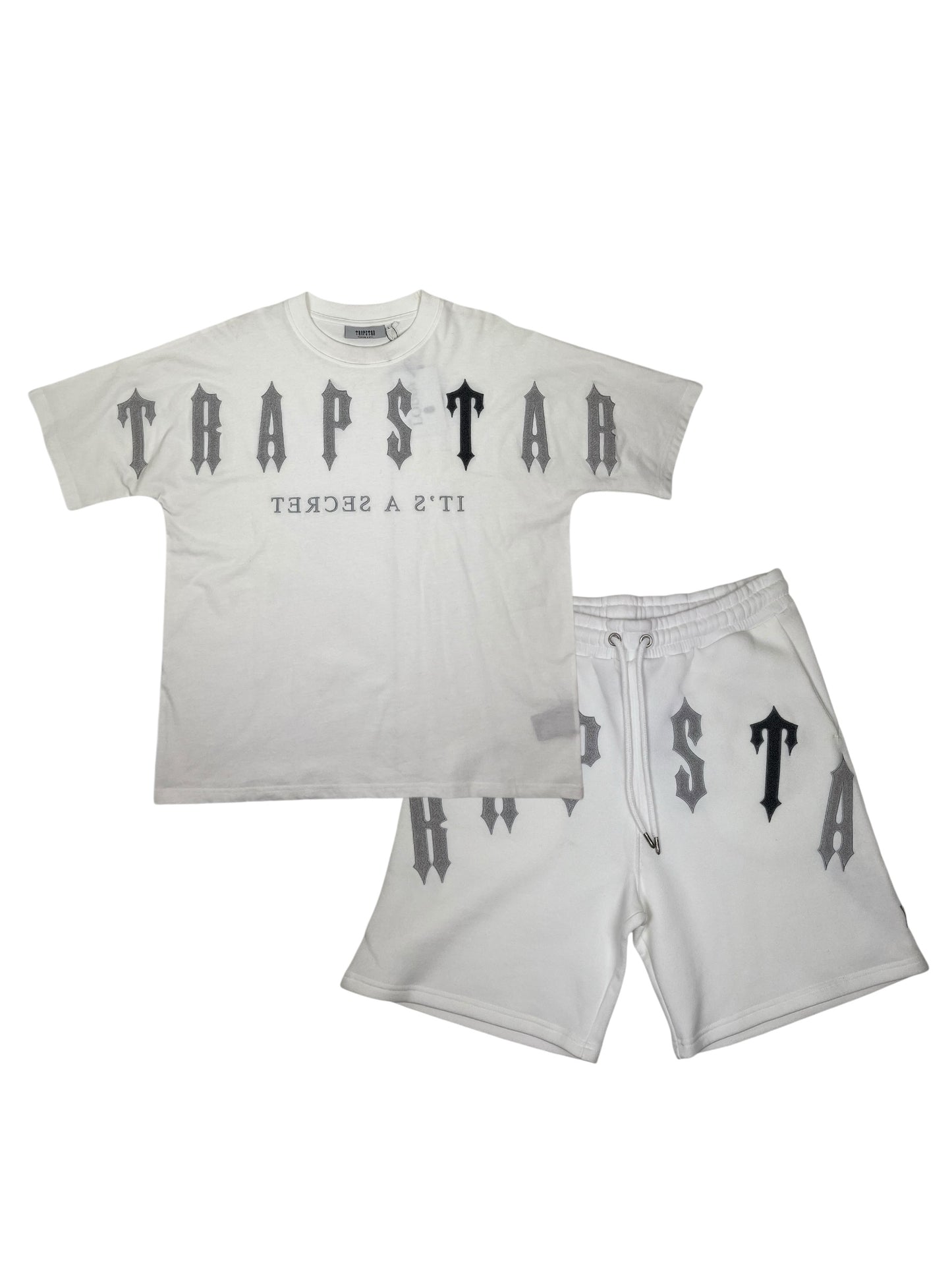 Trapstar Chenille White Shorts Set - (NEW) L