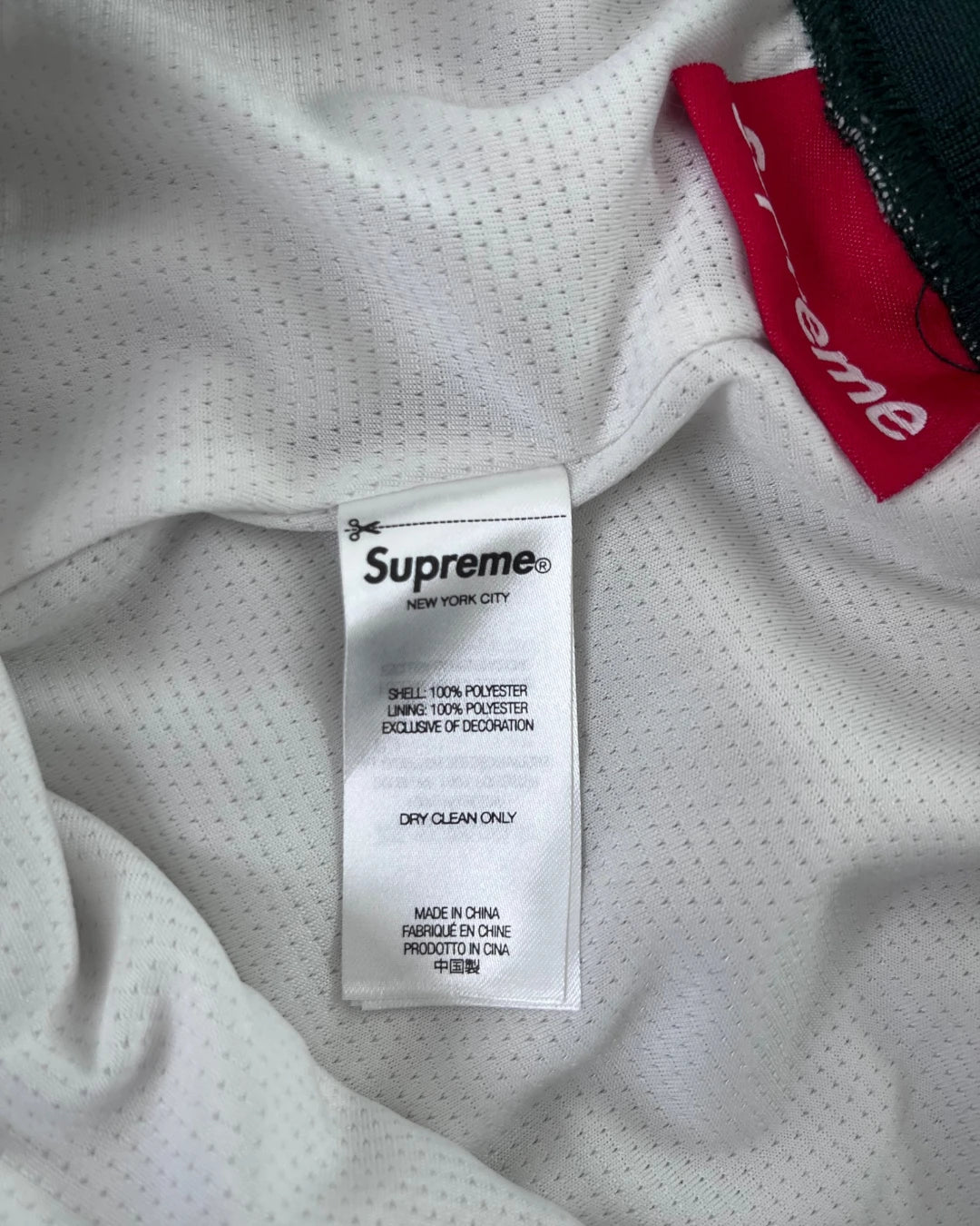 Supreme Tiger Logo Studded Rhinestone Basketball Shorts white – S