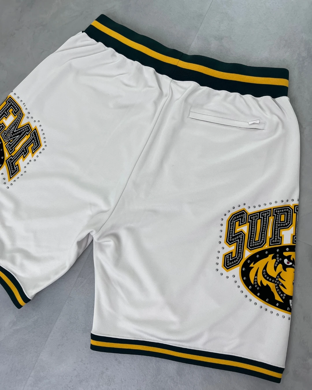 Supreme Tiger Logo Studded Rhinestone Basketball Shorts white – S