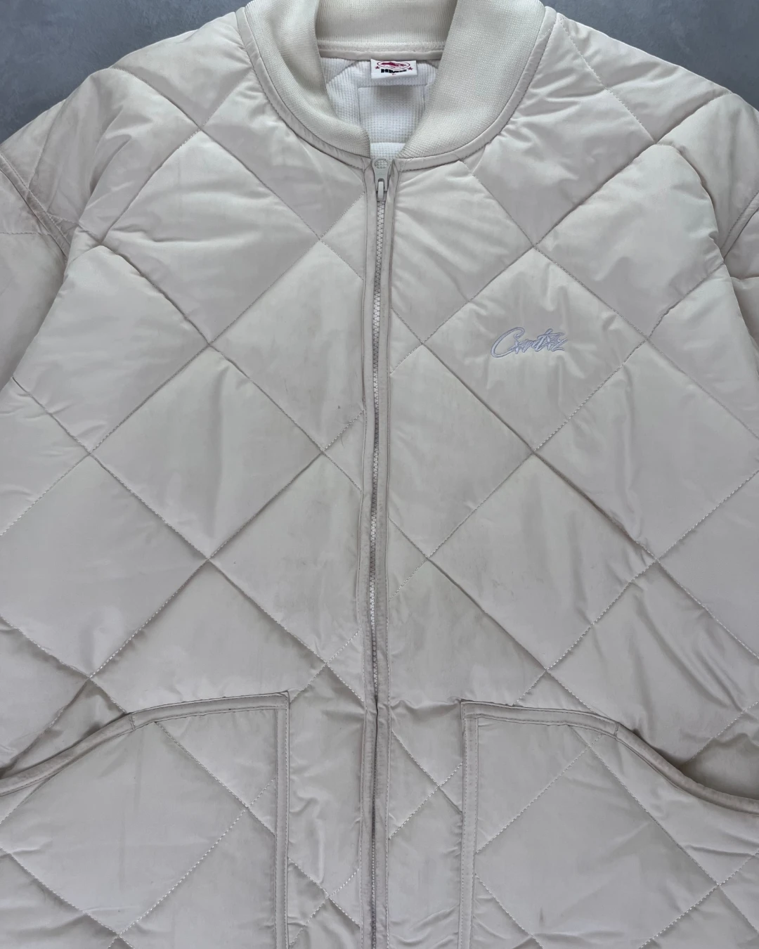 Corteiz HMP Quilted Bomber Off-White – (GRADE A) / L