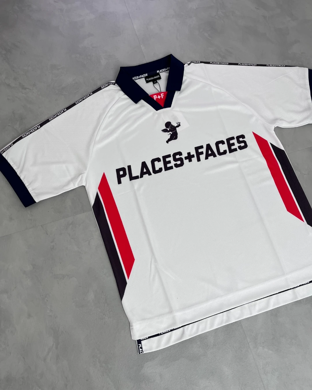 Places + Faces Football Jersey white / navy / red – (NEW) / M