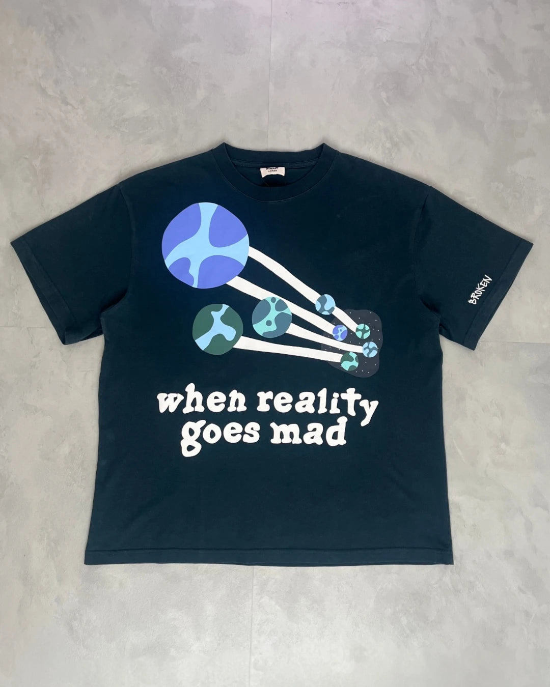 Broken Planet When Reality Goes Mad T-Shirt dark green – L