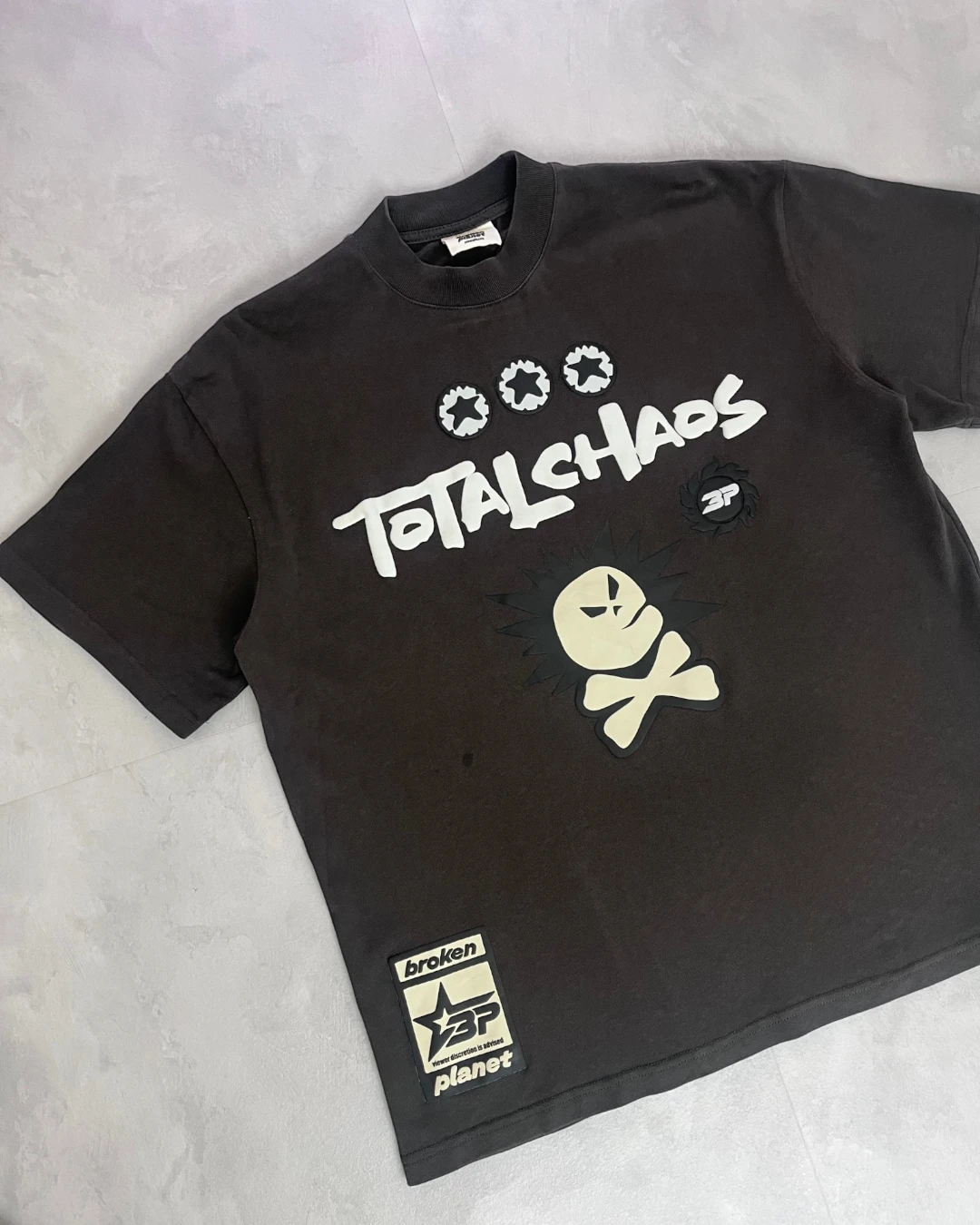 Broken Planet Total Chaos T-Shirt faded black – M