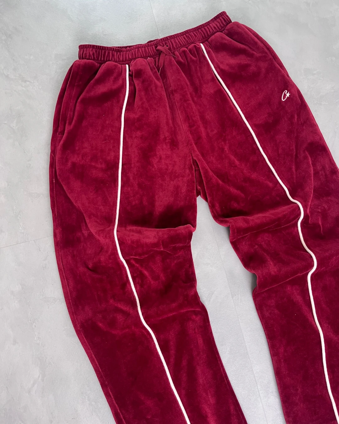 Corteiz Velour Fullset Tracksuit burgundy – (GRADE A) / XL/L
