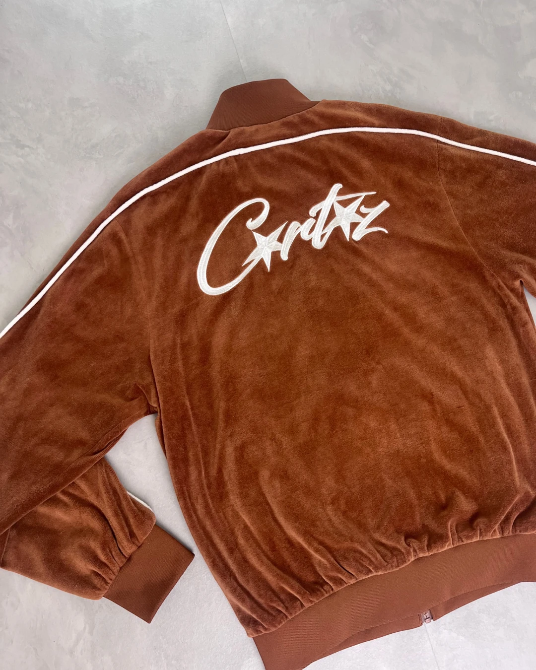 Corteiz Vvs Velour Tracksuit Full Set brown – (GRADE A) / L / M