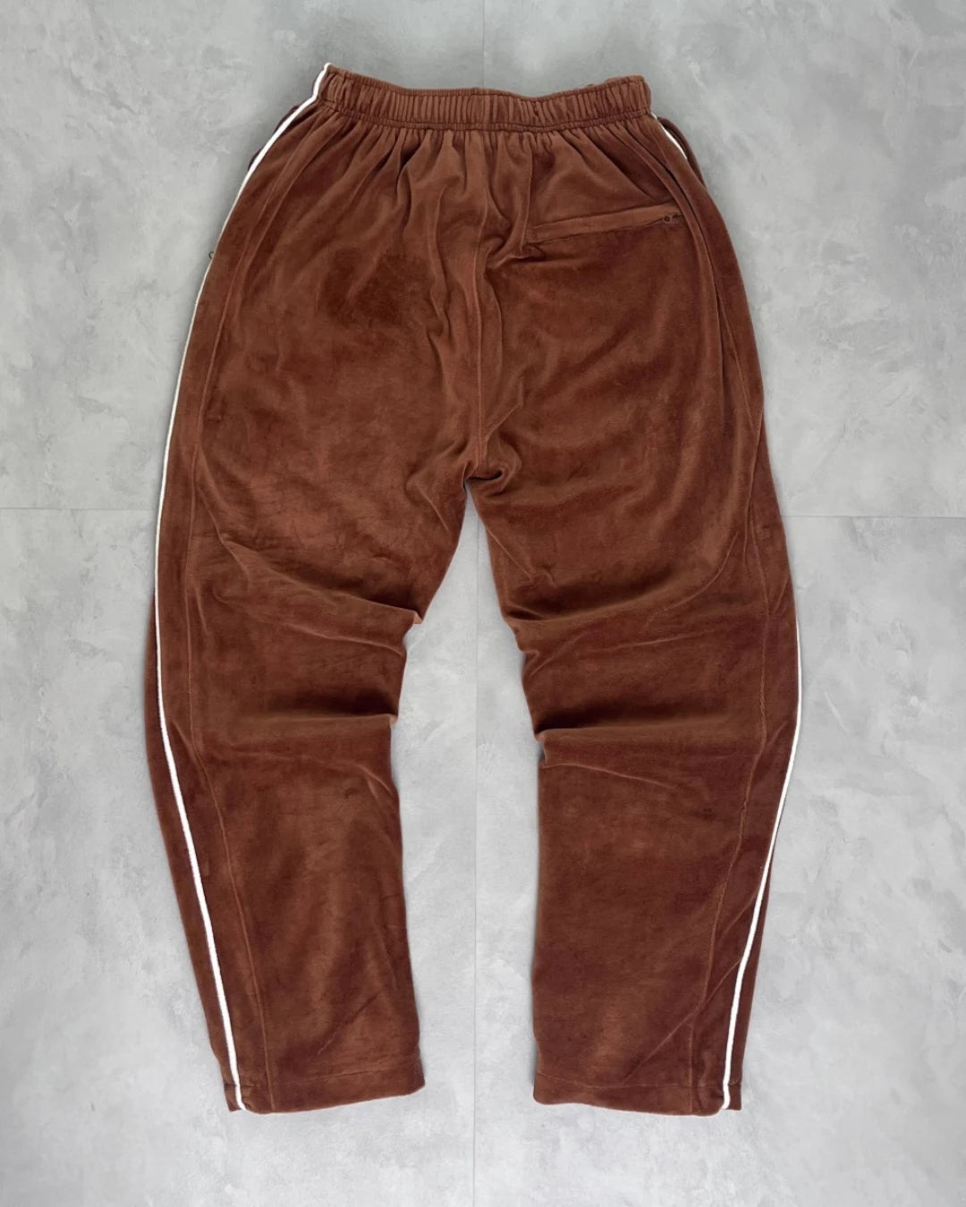Corteiz Vvs Velour Tracksuit Full Set brown – (GRADE A) / L / M