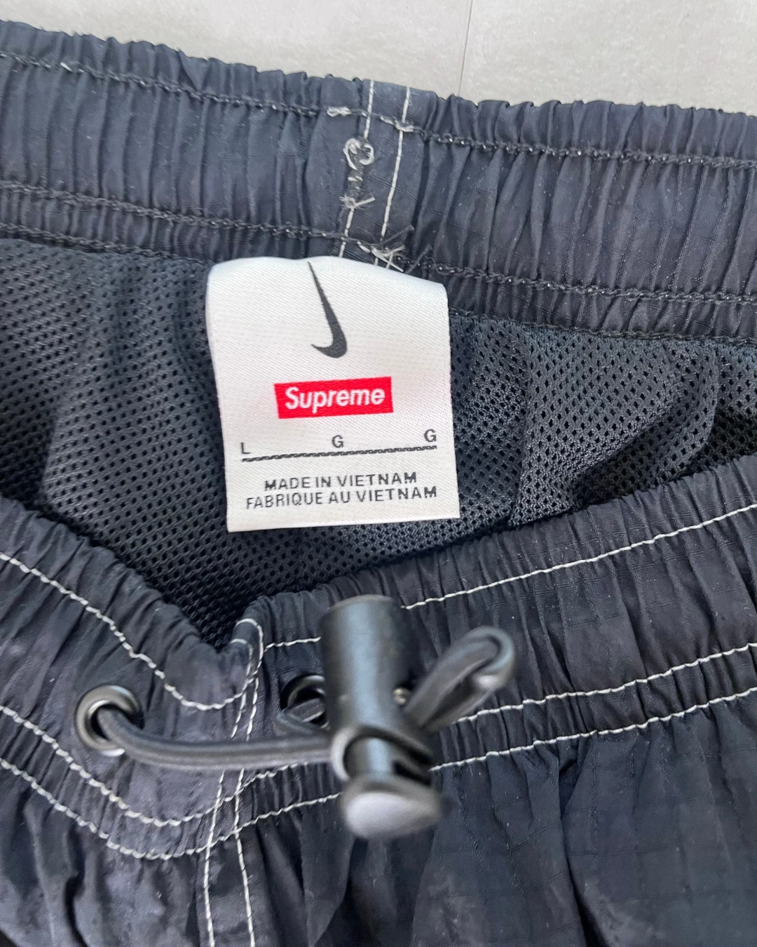 Supreme X Nike Rips Top Pullover Fullset Tracksuit – (GRADE A) / L