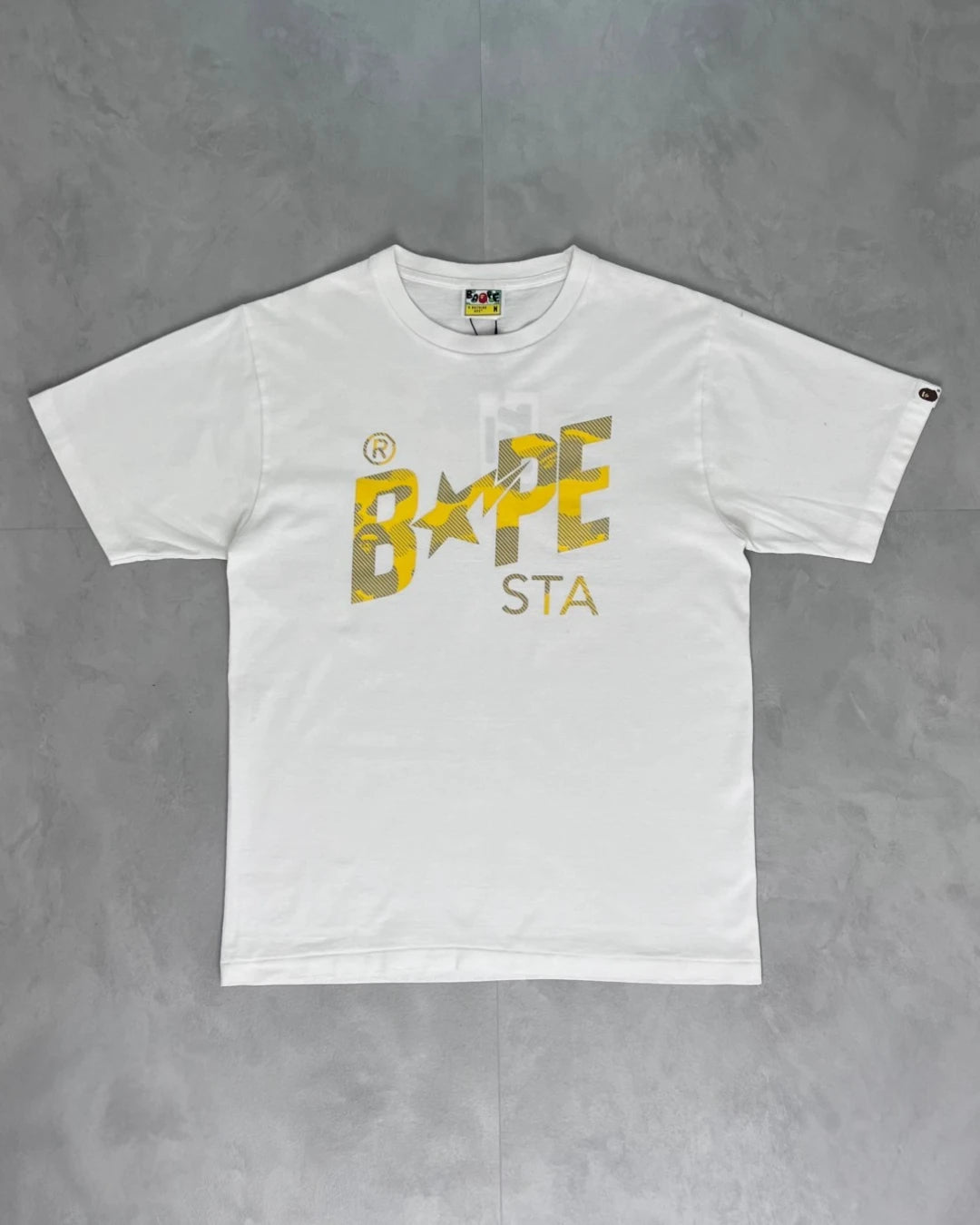 Bape Bapesta Logo yellow T Shirt white - M
