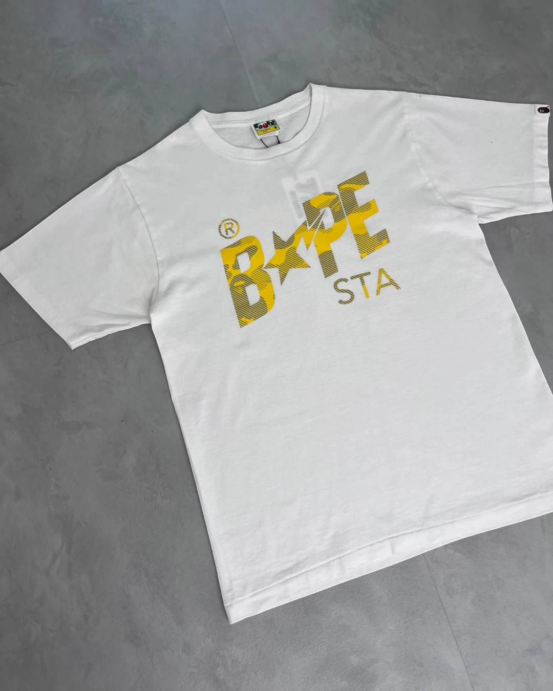 Bape Bapesta Logo yellow T Shirt white - M