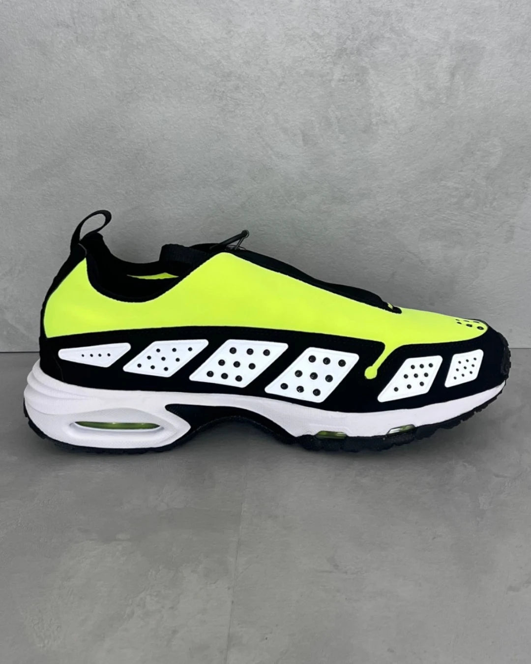 Nike Air Max SNDR neon / yellow - UK10.5