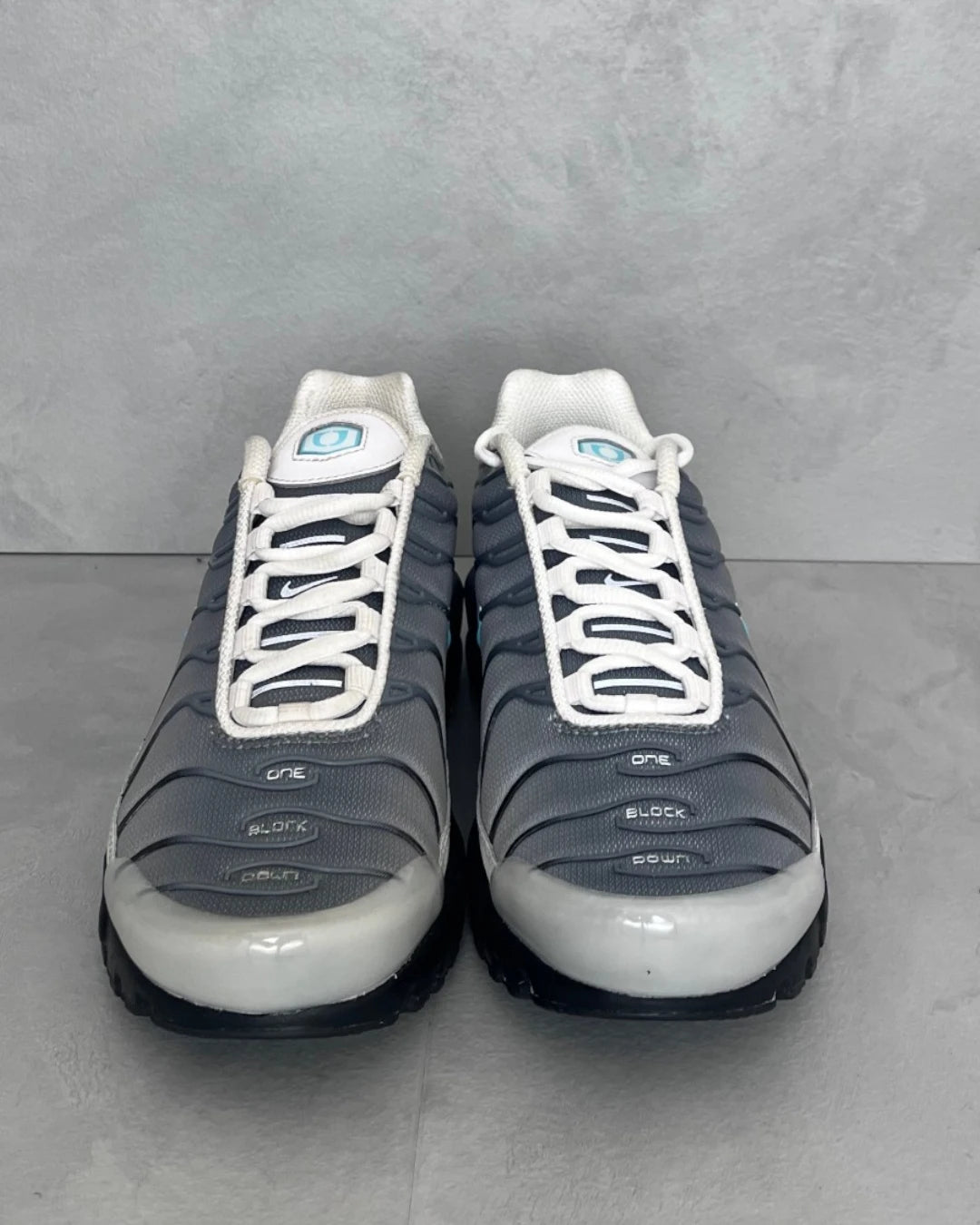 One Block Down Nike Tn grey - (NEW) / UK5.5