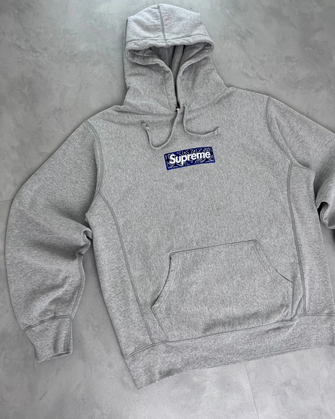 Supreme Blue Bandana Box Logo Hoodie grey – L