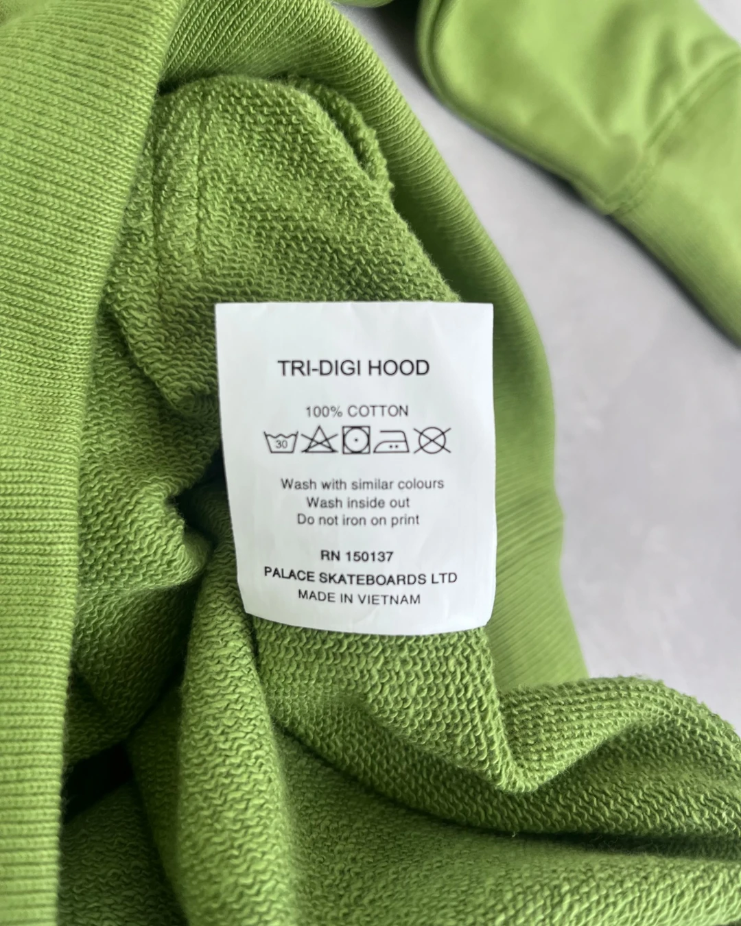 Palace Tri Digi Hoodie green – M