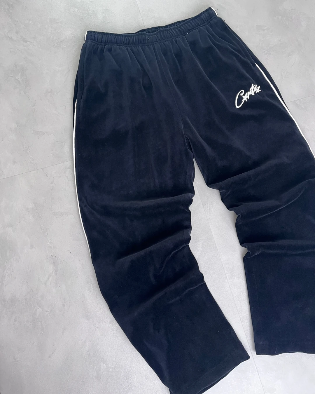 Corteiz Velour Full Set Tracksuit black - L/XL