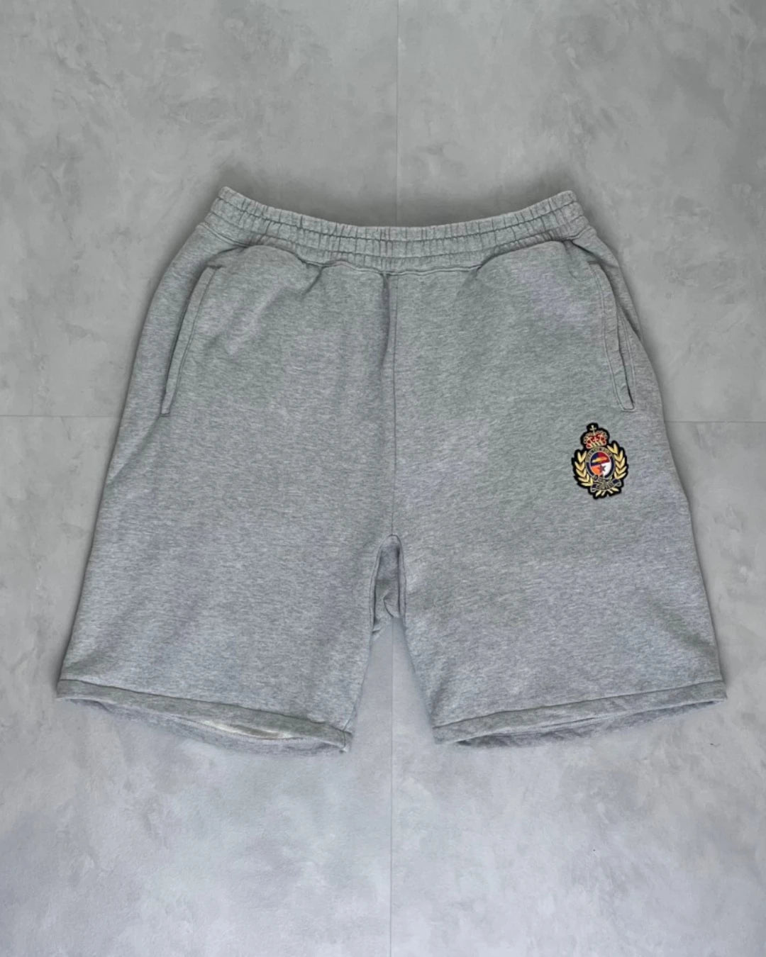 Corteiz Royal Crest Shorts grey – XL