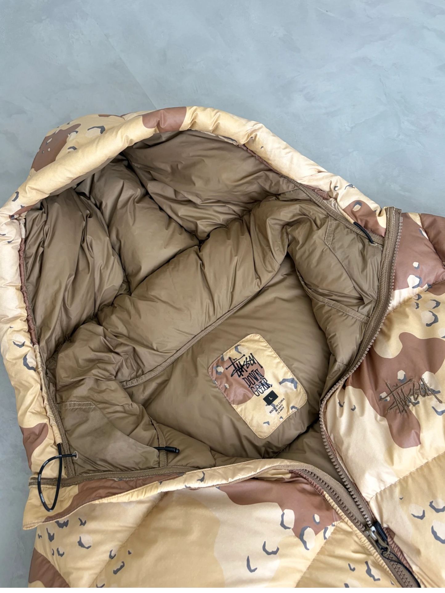 Stussy Desert Camo Puffer Jacket - L