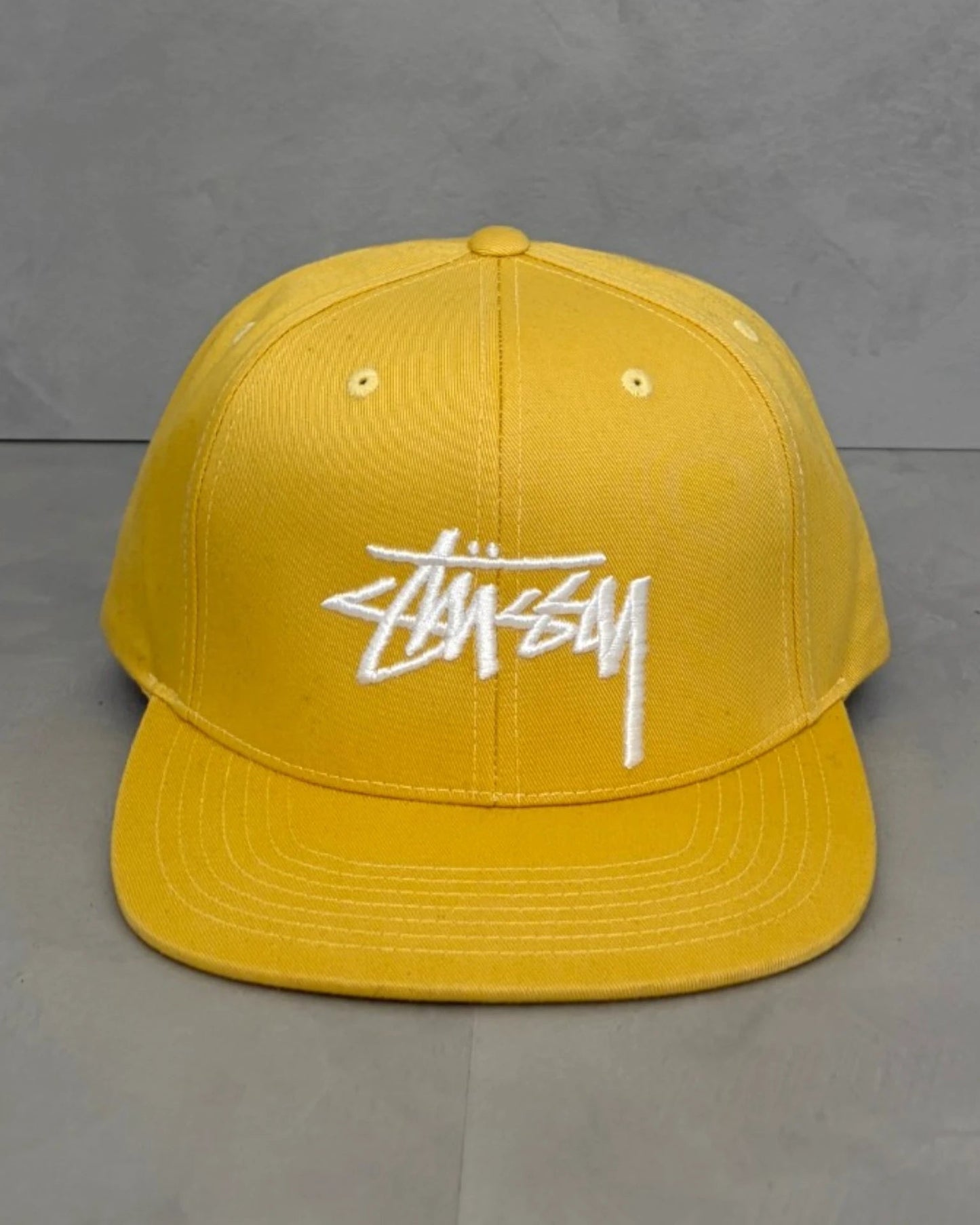 Stussy Classic Logo Snapback yellow