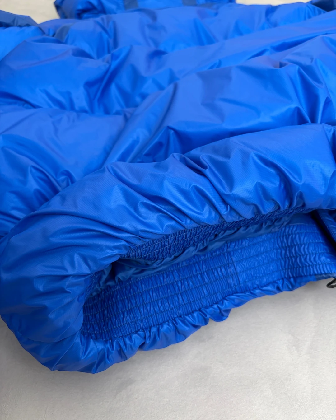 SynaWorld Translucent Puffer Jacket blue – (NEW)