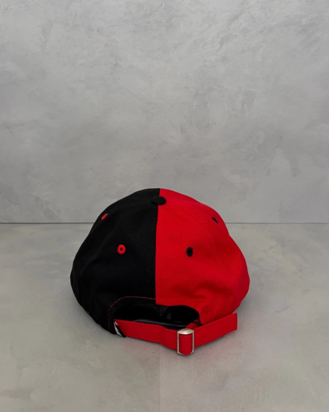 Palace Split 6-Panel Cap black and red