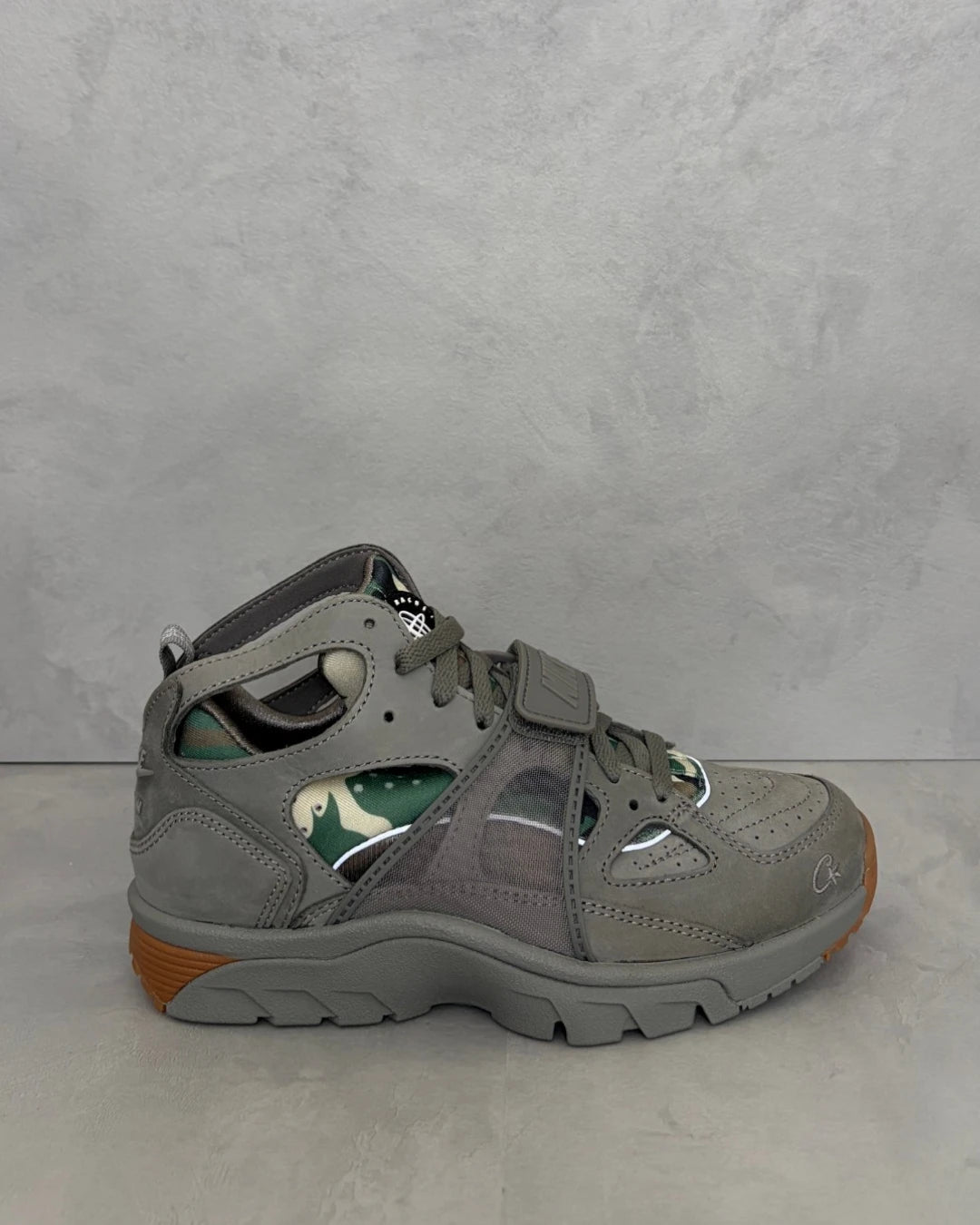 Corteiz X Huarache Gully Grey – (NEW) / UK5