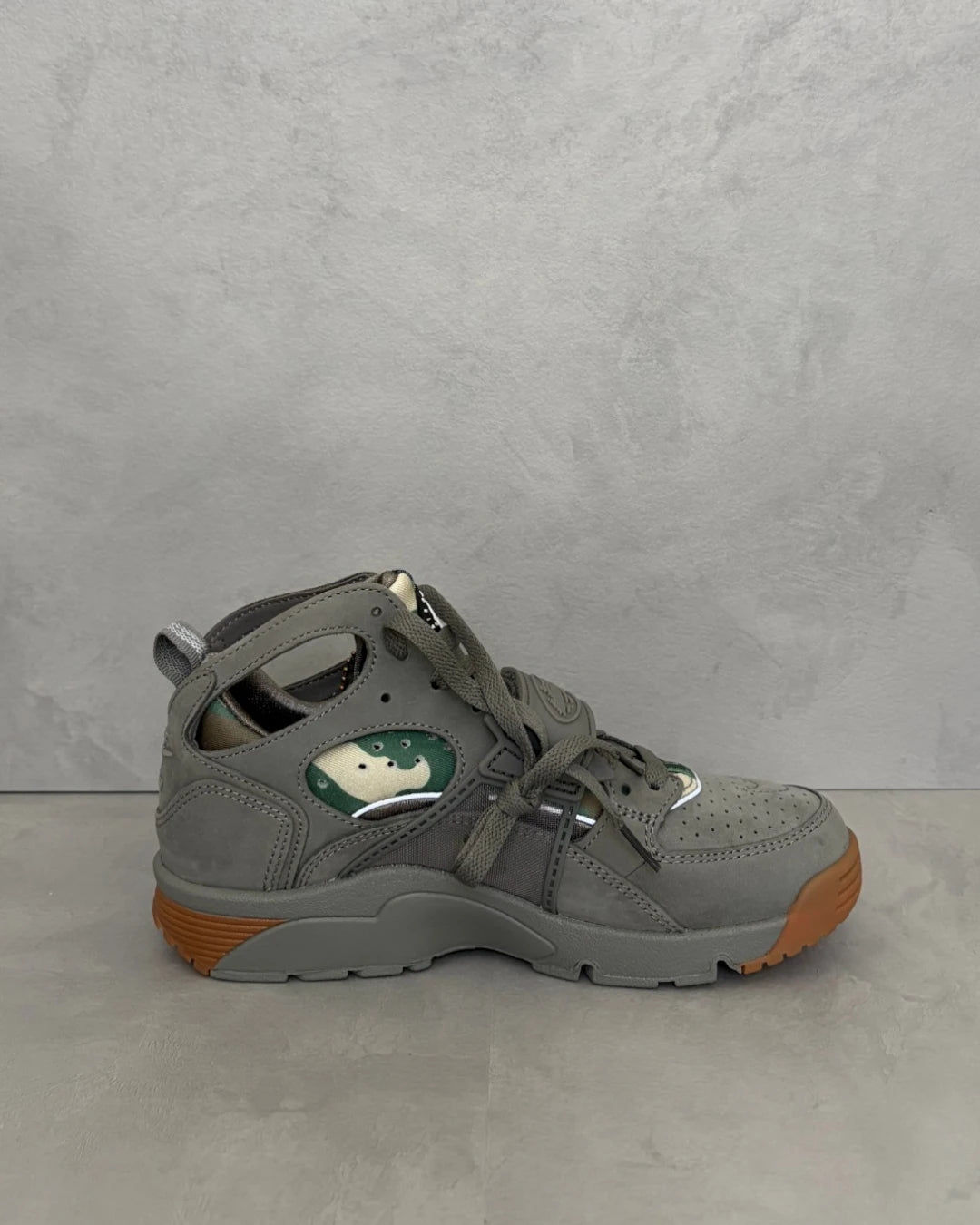 Corteiz X Huarache Gully Grey – (NEW) / UK5