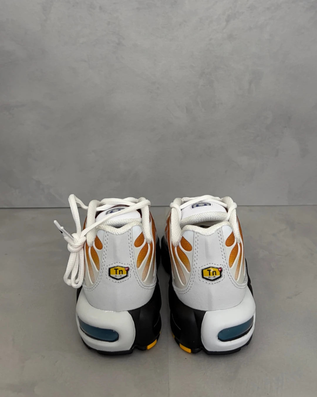 One Block Down Nike TN orange - (NEW) /UK6