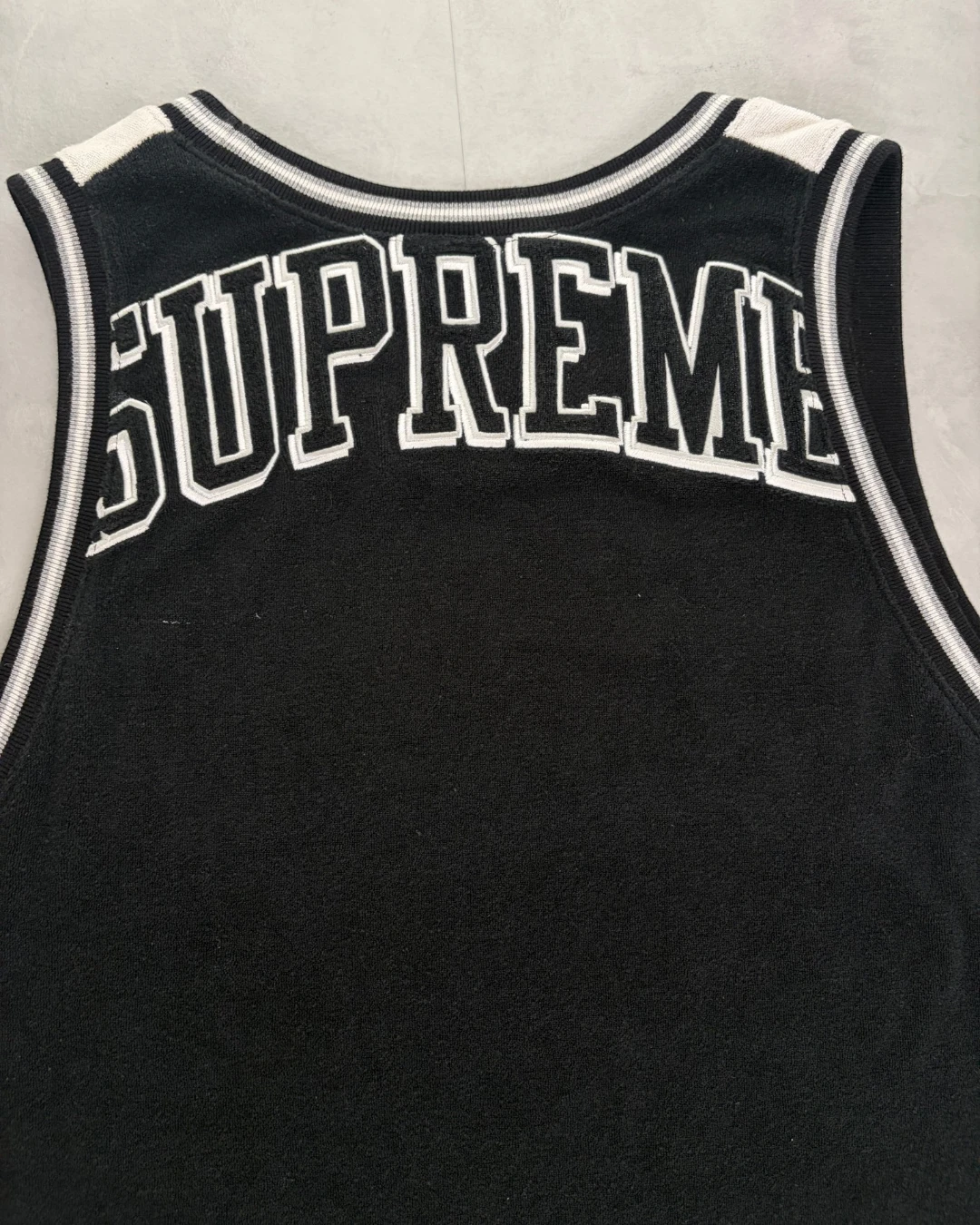 Supreme Towel Jersey – L