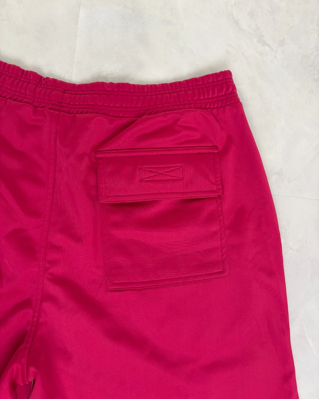 Patta Nylon Shorts pink - L