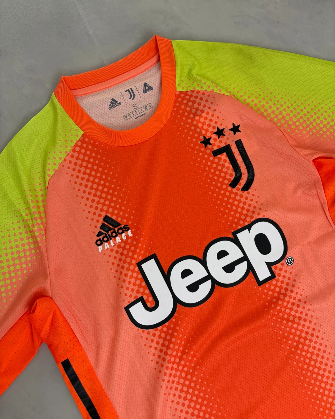 Palace X Juventus Football Jersey orange - S