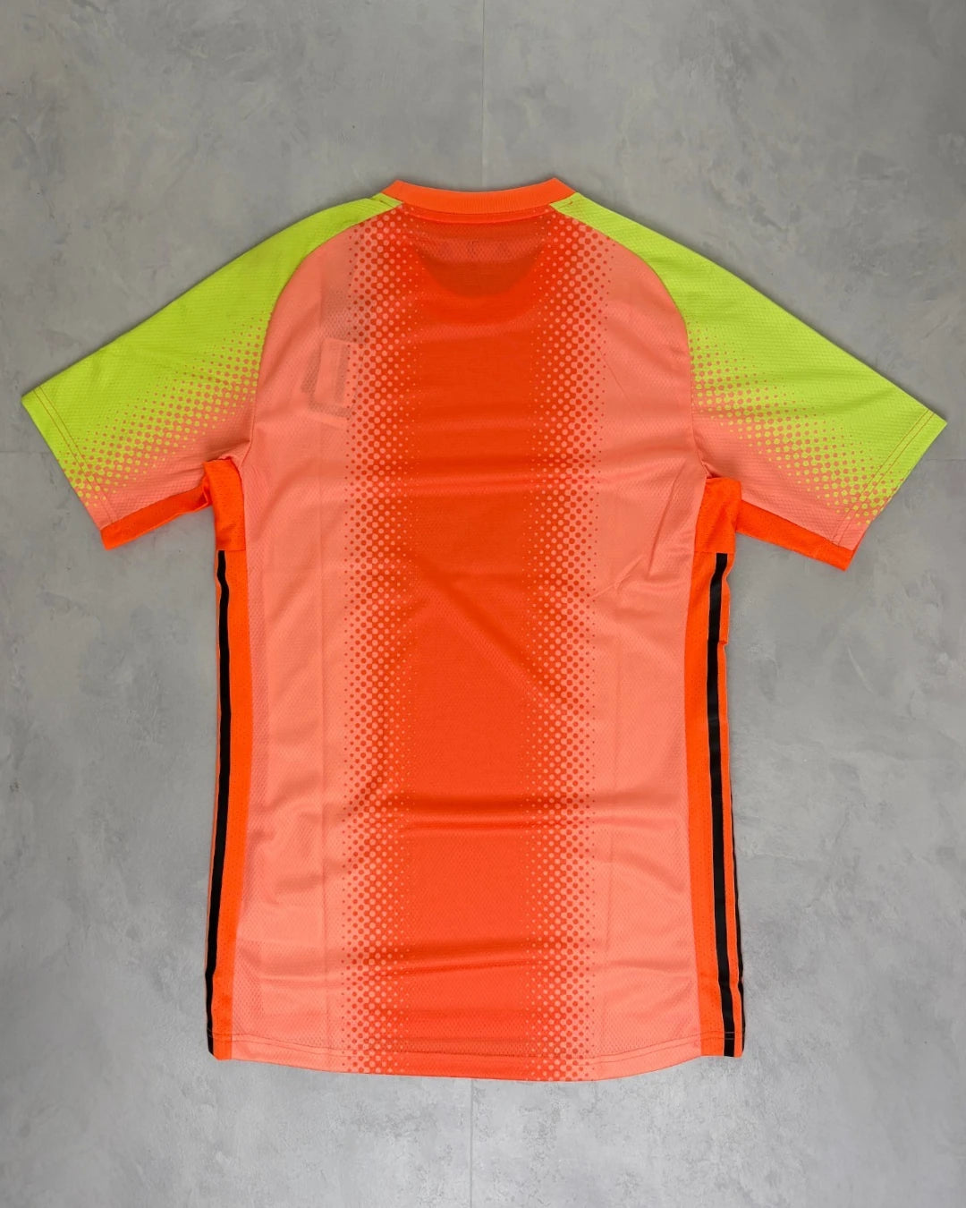 Palace X Juventus Football Jersey orange - S