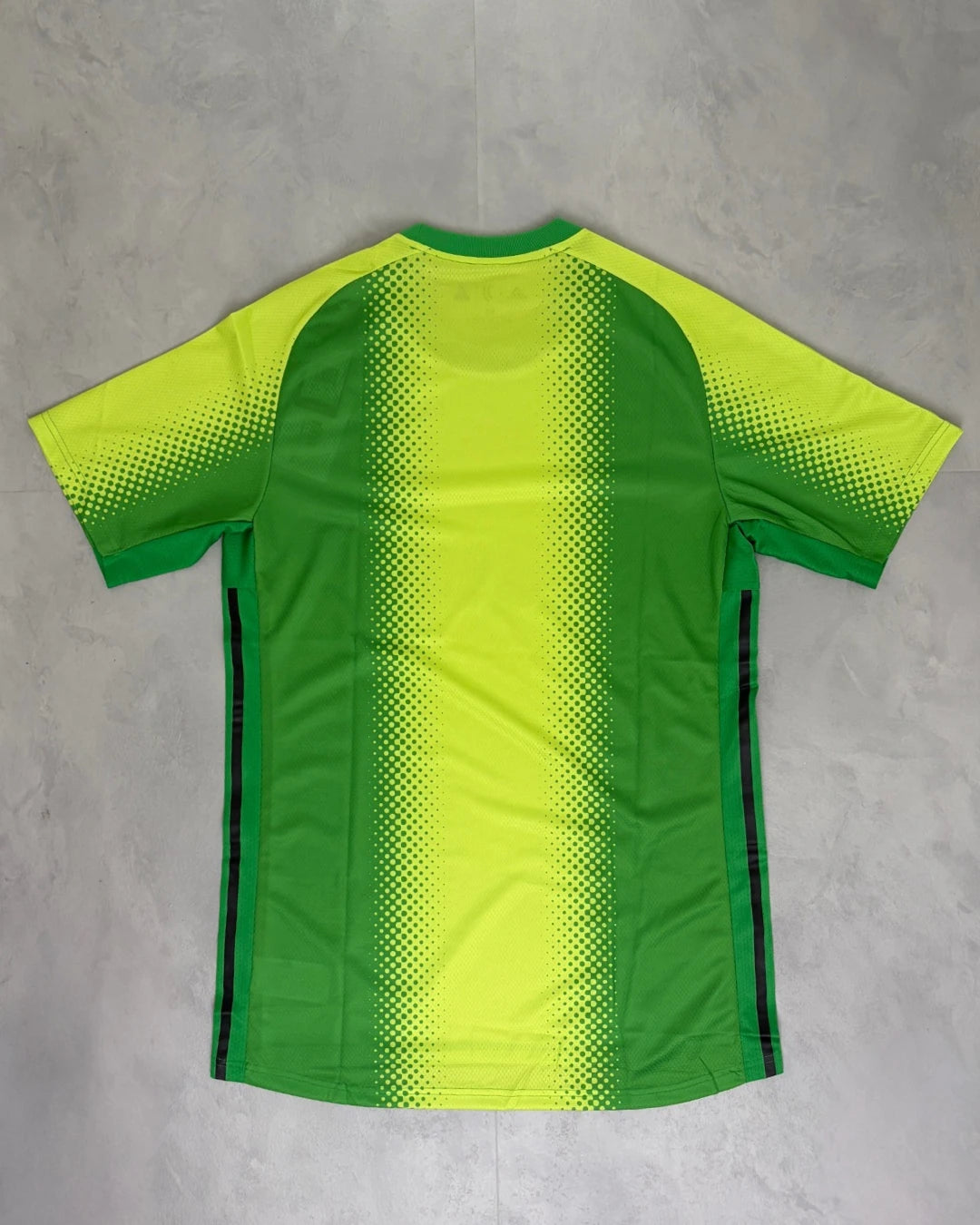 Palace X Juventus Football Shirt green - M