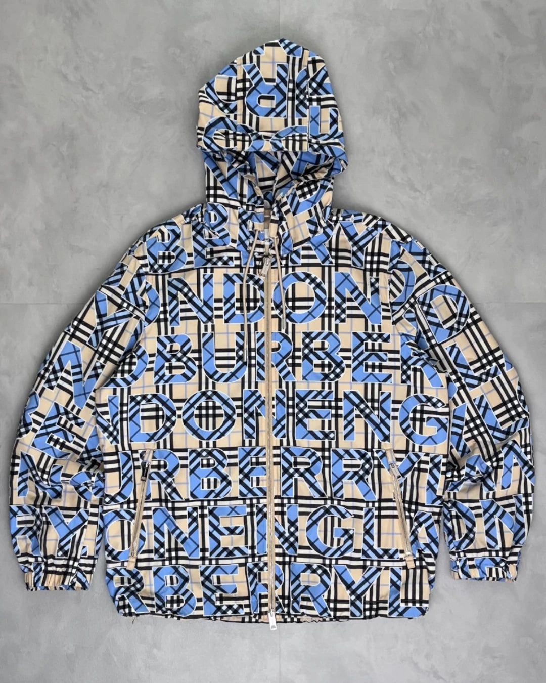 Burberry All Over Windbreaker - XXL