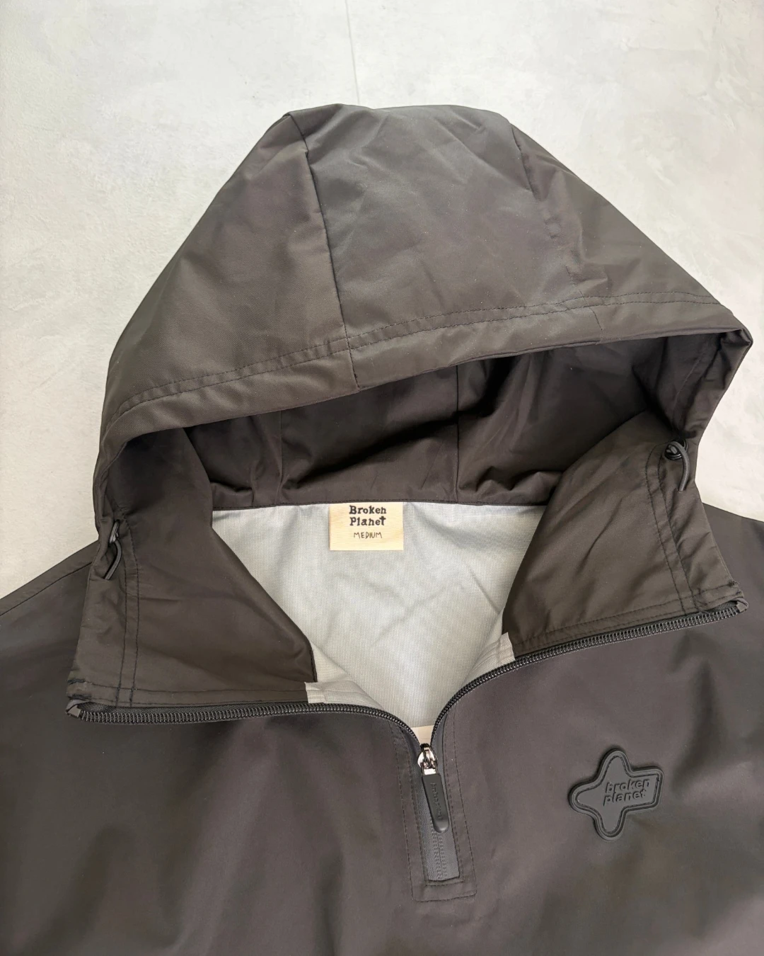 Broken Planet Tech Jacket black – (NEW) / M