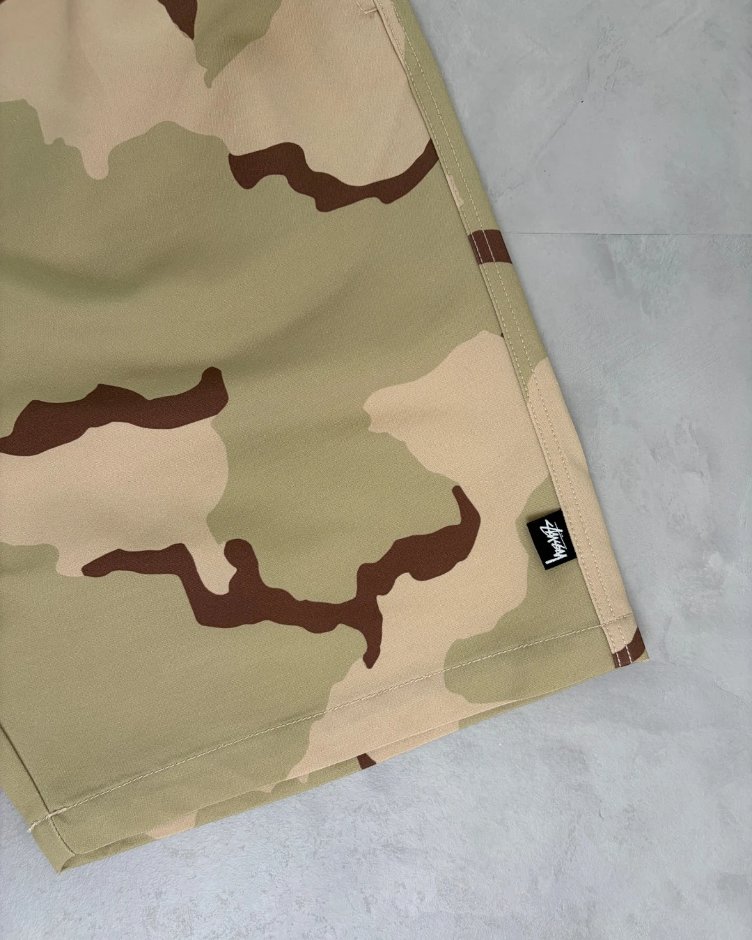Stussy Baggy Beach Shorts sand camo
