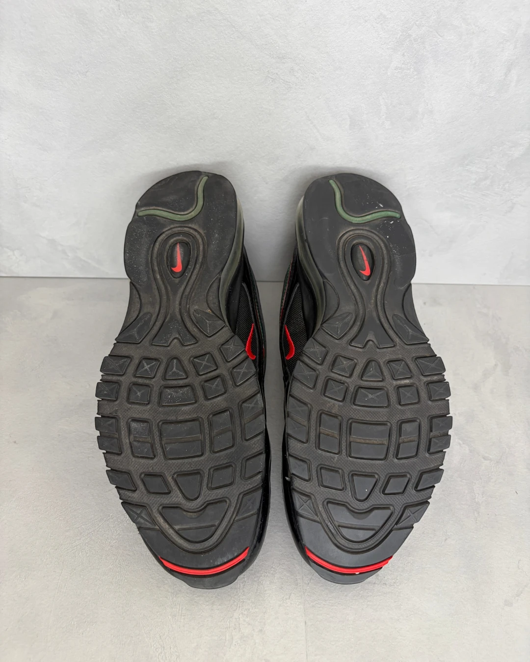 Undefeated X Air Max 97 – (GRADE A) / UK 8.5 / NB