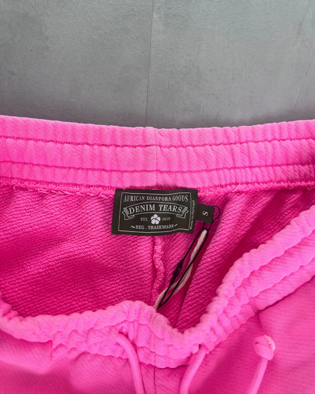 Denim Tears Mono Cotton Wreath Bottoms pink – S
