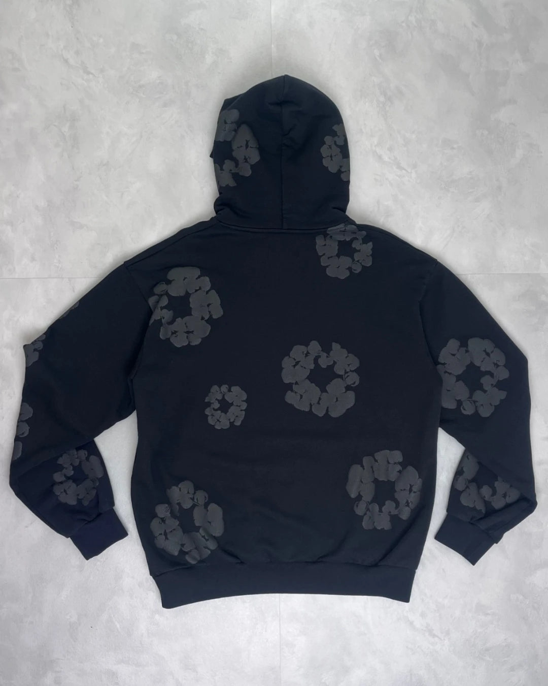 Denim Tears Mono Cotton Wreath Hoodie black on black - M