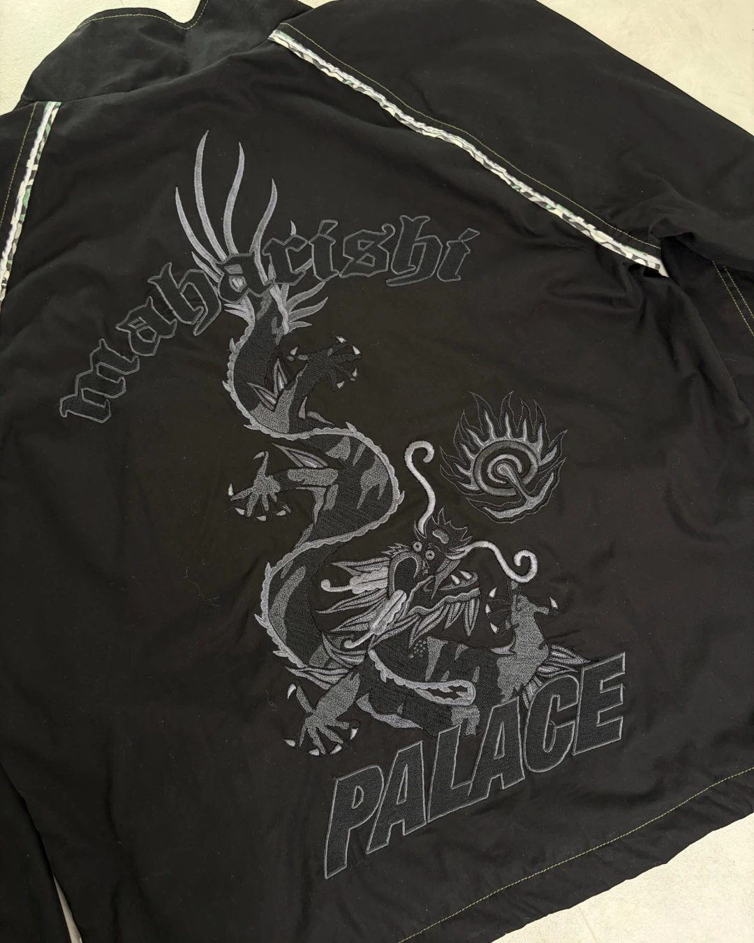 Palace X Maharishi Asymmetric Track Jacket black - L