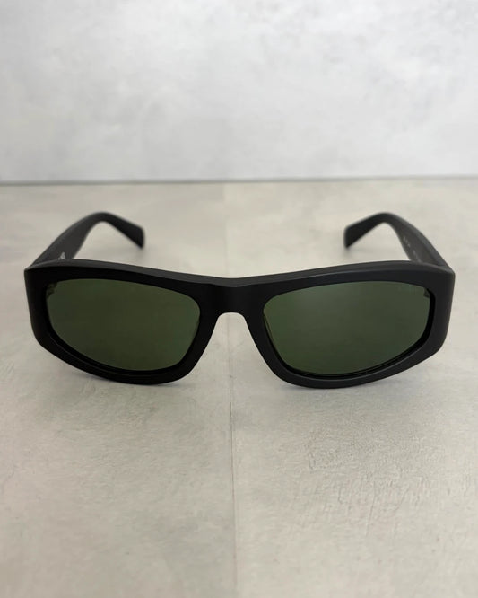 Stussy Landon Sunglasses matte black / green lens – OS