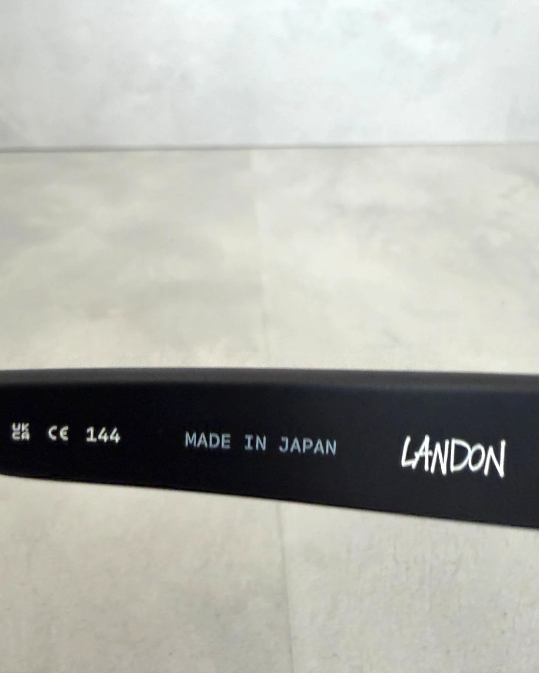 Stussy Landon Sunglasses matte black / green lens – OS