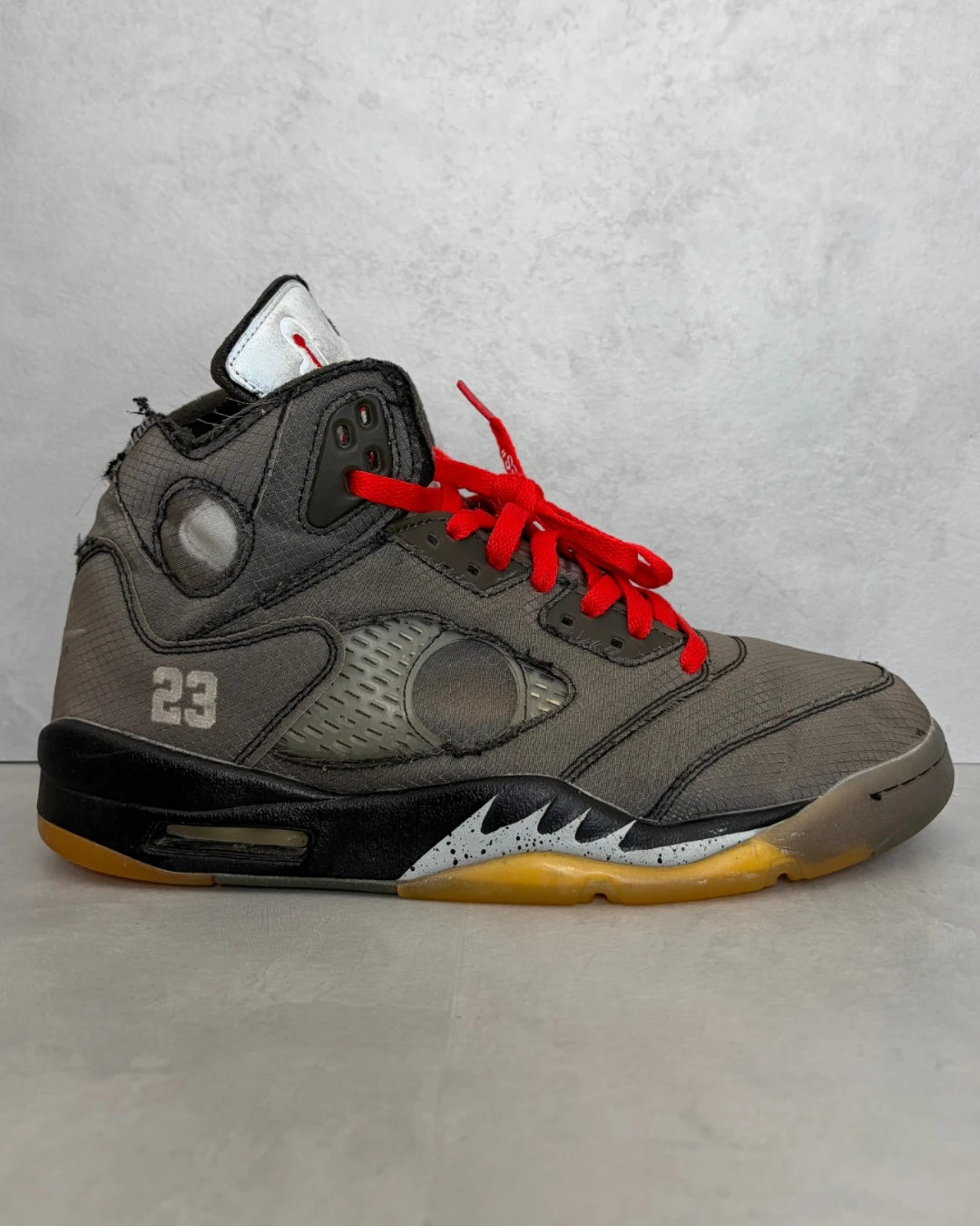 Jordan 5 x Off-White Retro SP Muslin grey - UK8.5|NB