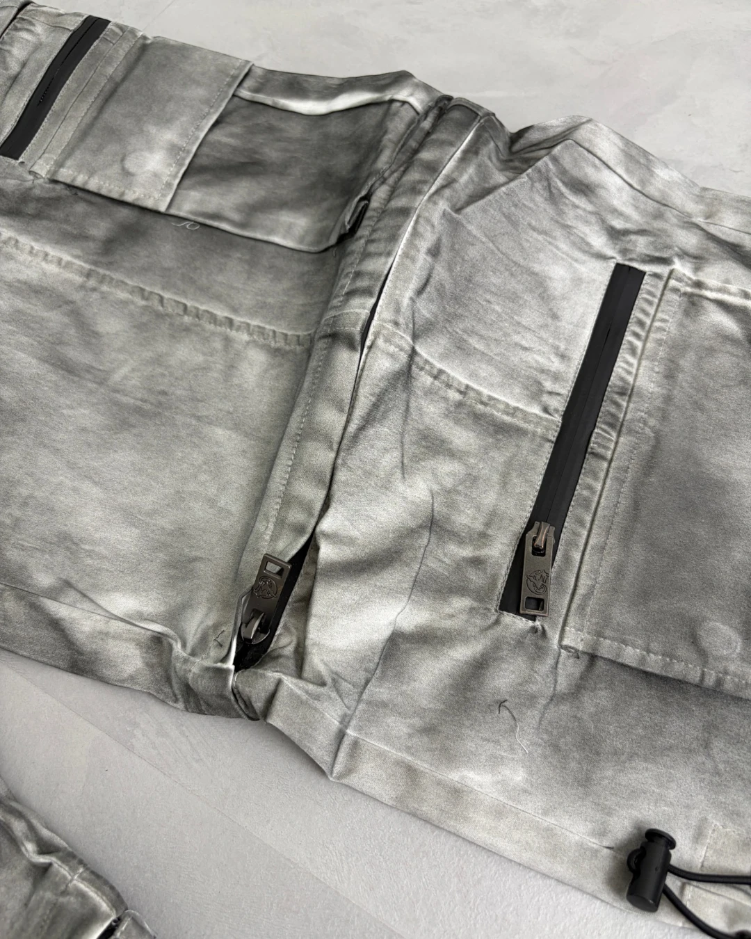 Corvidae X Ditch Convertable Cargo Pants grey