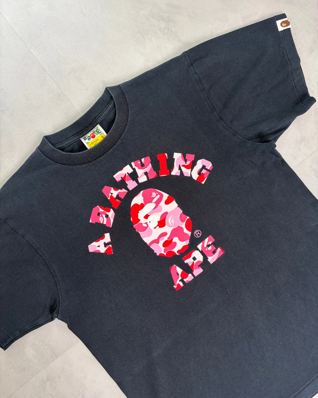 Bape Bathing Ape Pink Camo T Shirt black - S