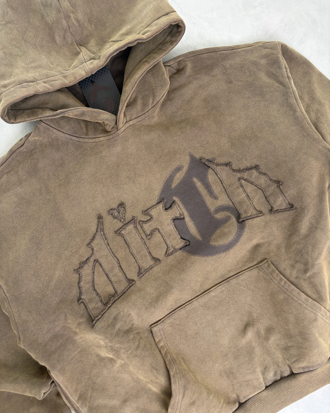 Corvidae X Ditch Patch Pullover ash