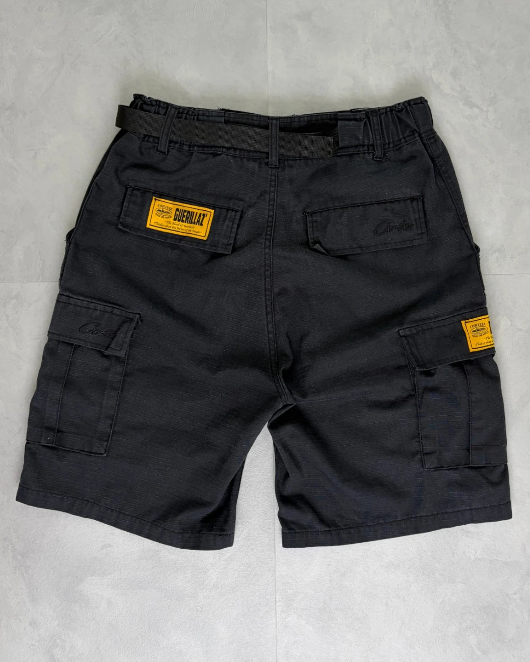 Corteiz Black On Black Alcatraz Cargo Shorts black – M