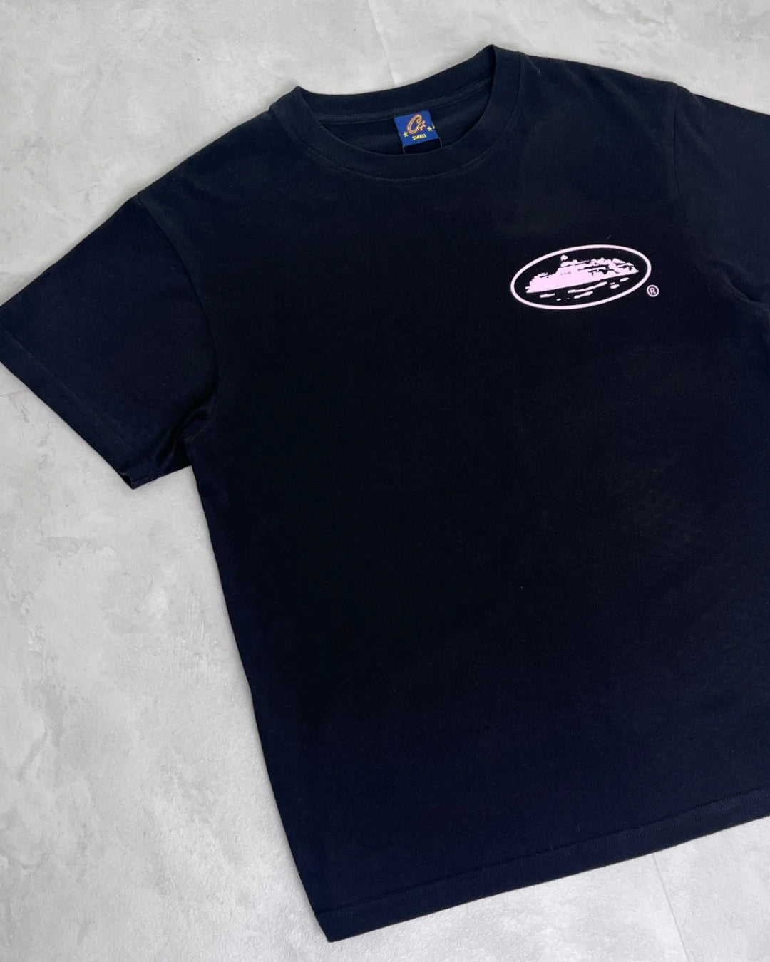 CORTEIZ Pink Island Logo Black T Shirt - (USED) - S