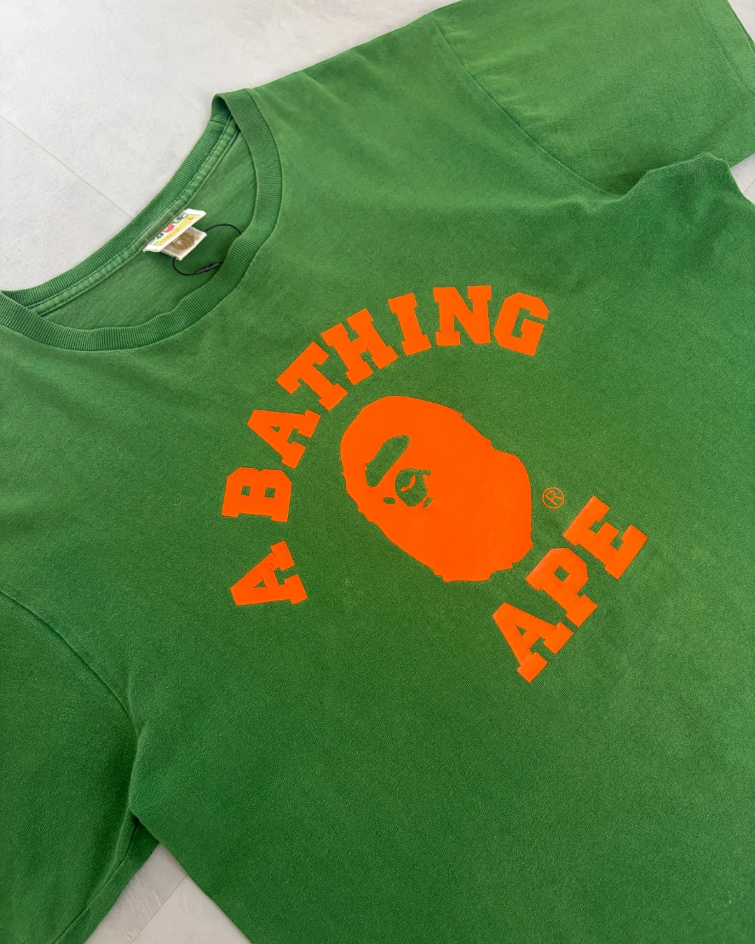 Bape Bathing Ape Orange Graphic T Shirt green – L